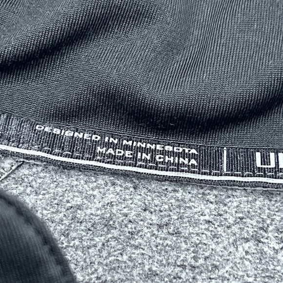 UNRL Elite 1/4 Zip Men's Medium Gray Pullover Performance Minnesota Hockey State - Picture 5 of 14